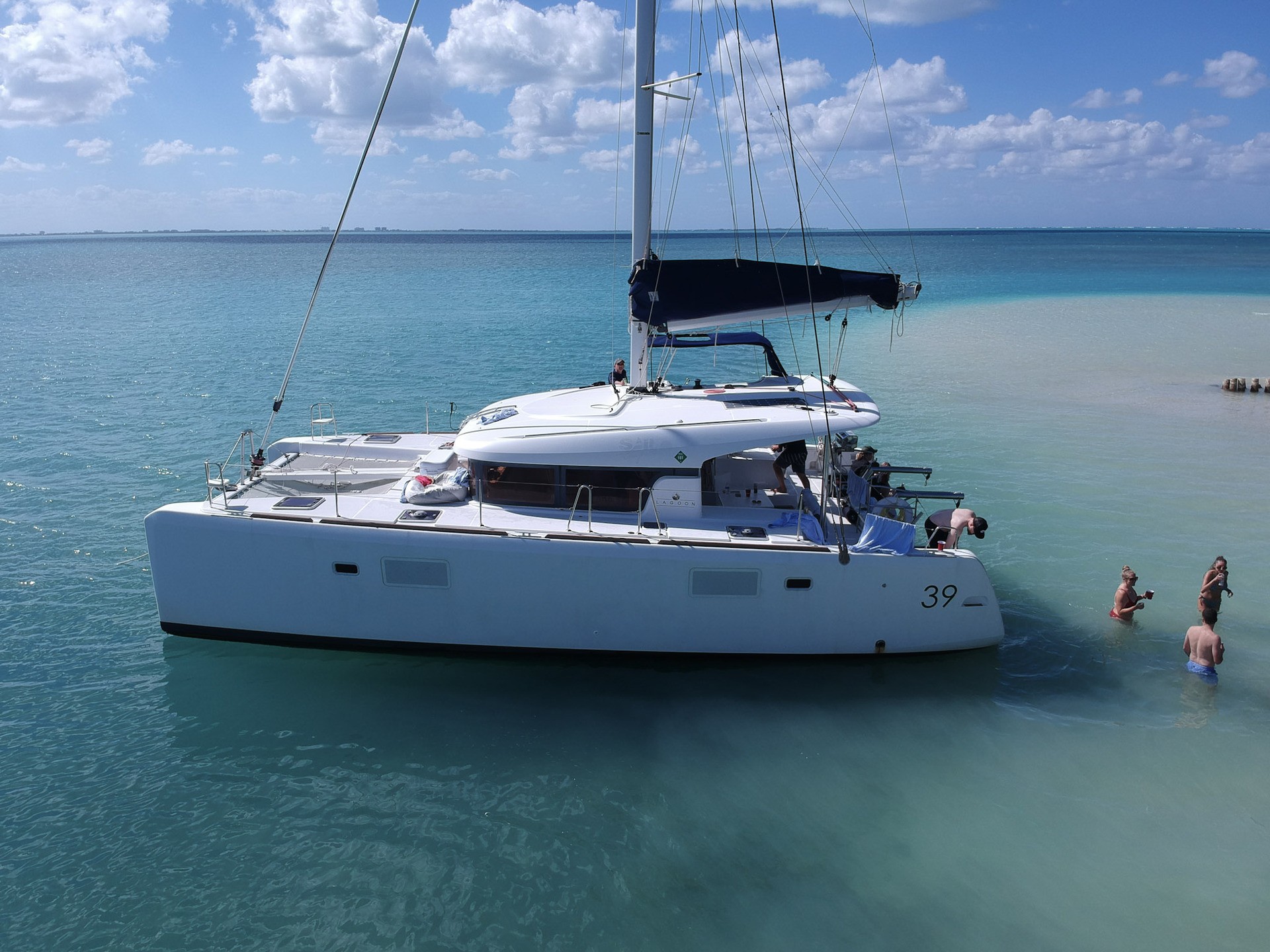 Cayman Islands Catamaran Charter - Lagoon 39ft Catamaran