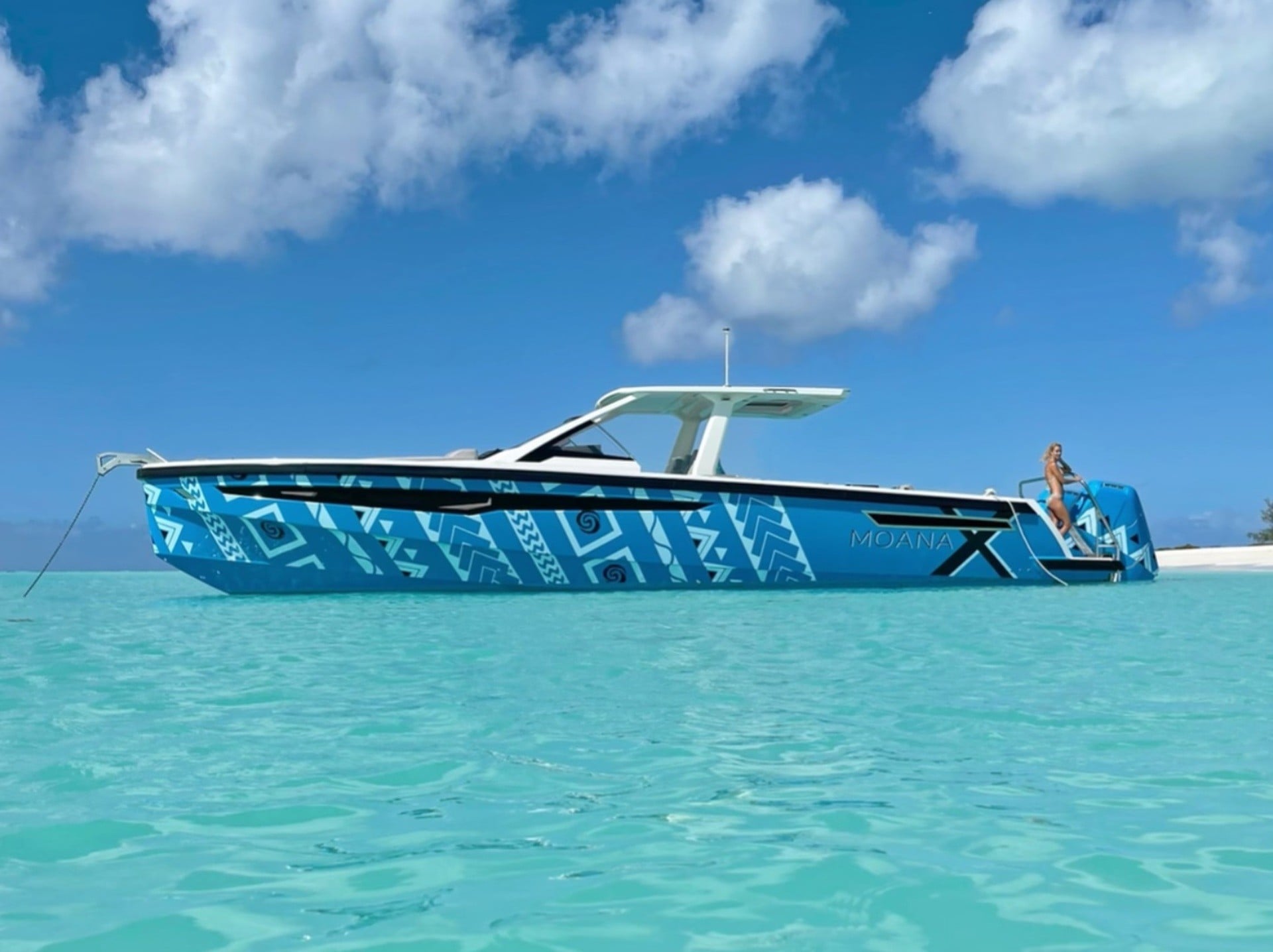 TCI Boat Charter - Moana X 47ft