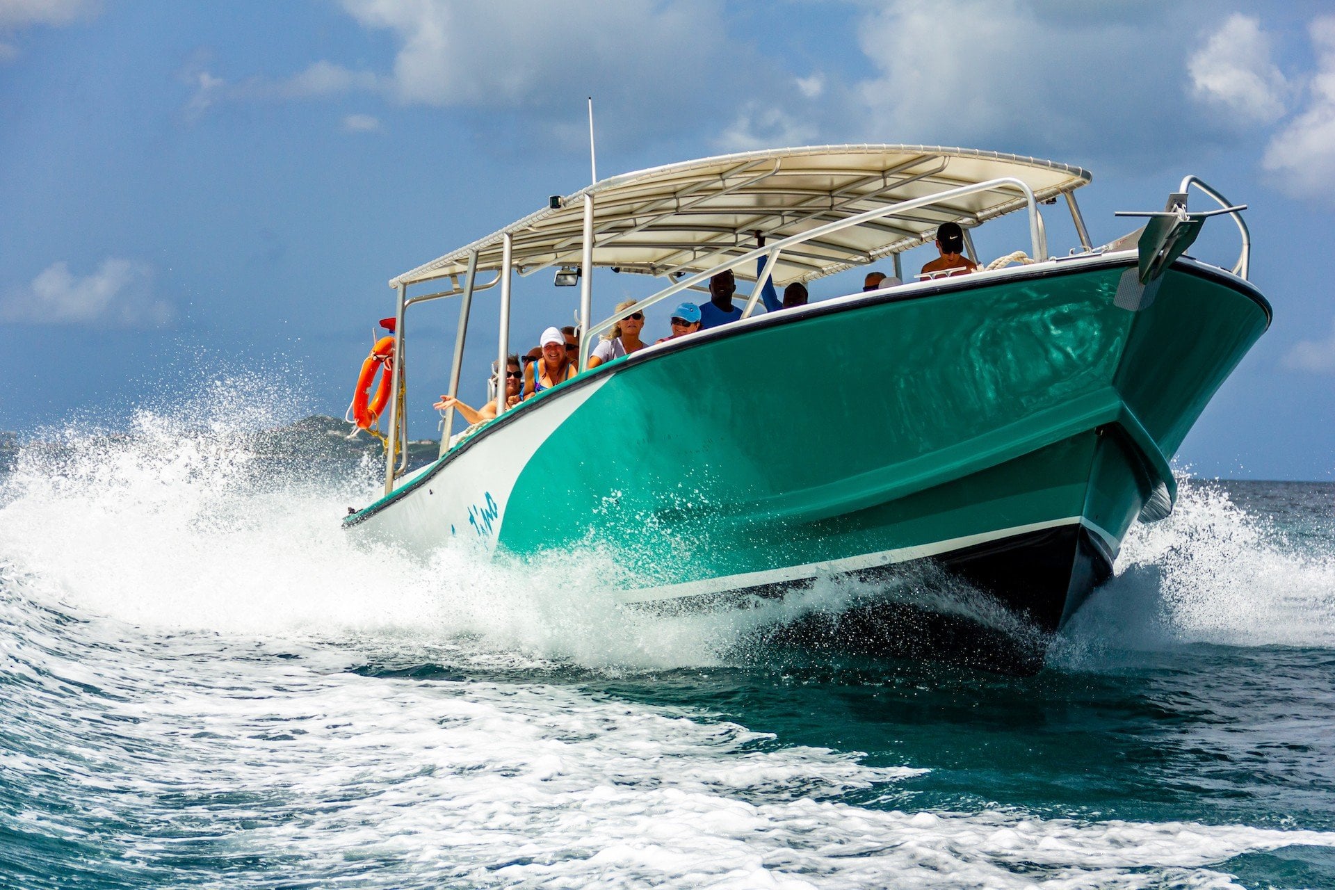 Round the Island Cruise - Santino