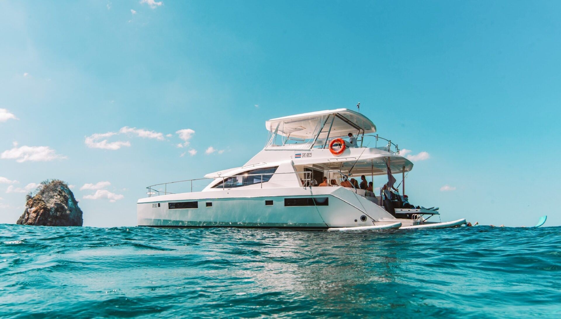 Playa Flamingo Private Boat Charter - Royal Charters 51ft