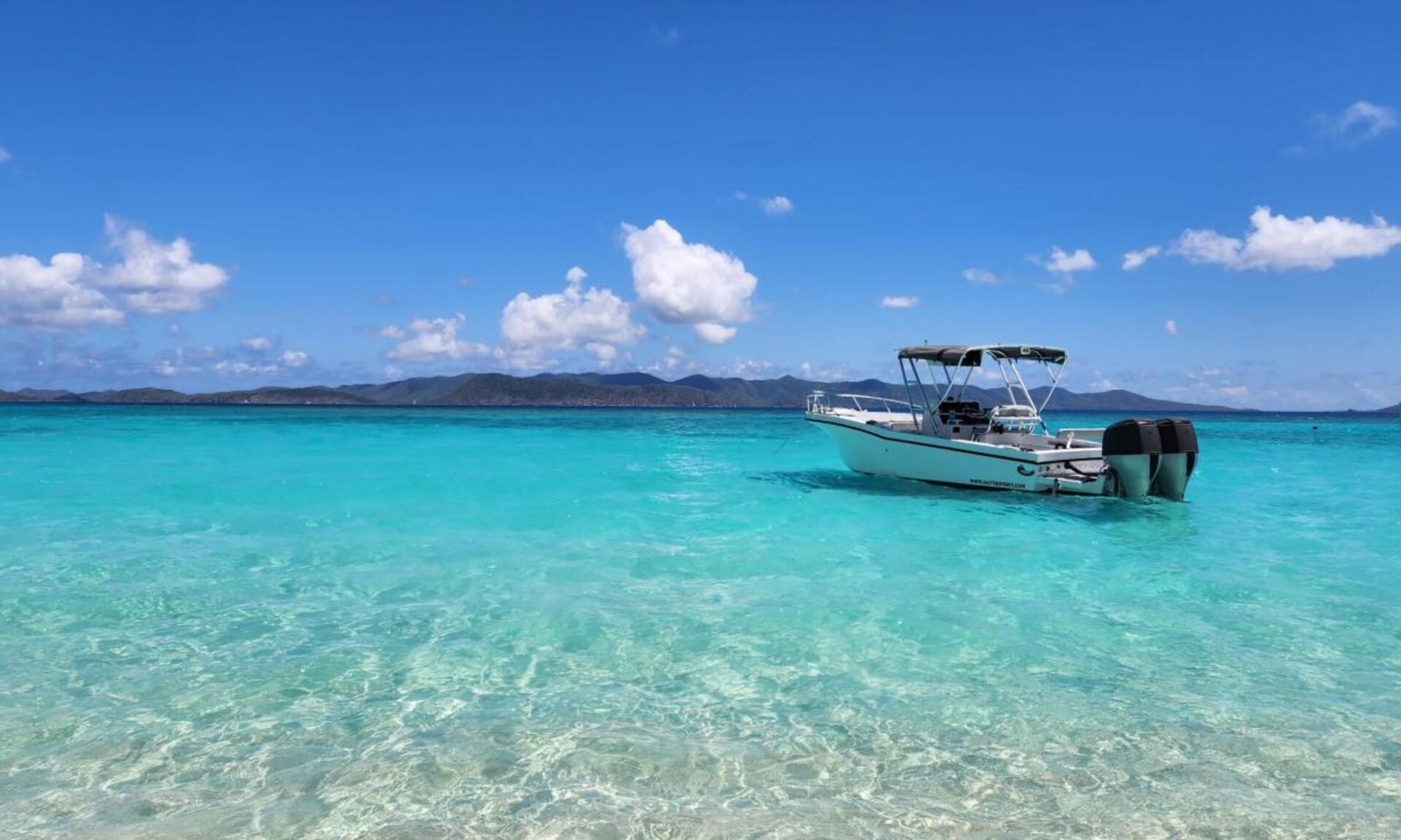 Tortola Private Boat Charter - Irie 26ft