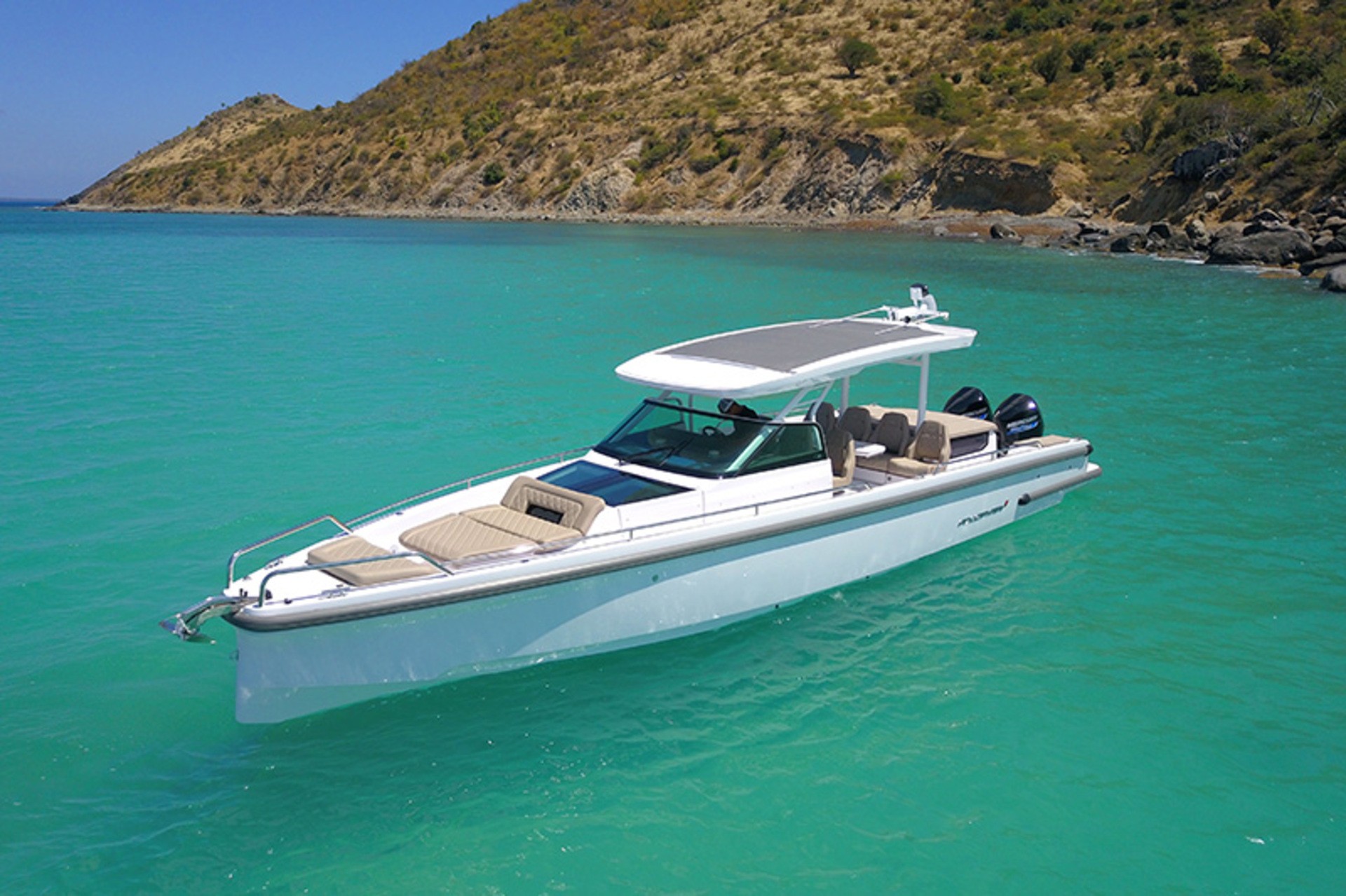 St Barts Boat Charter - Axopar 37ft