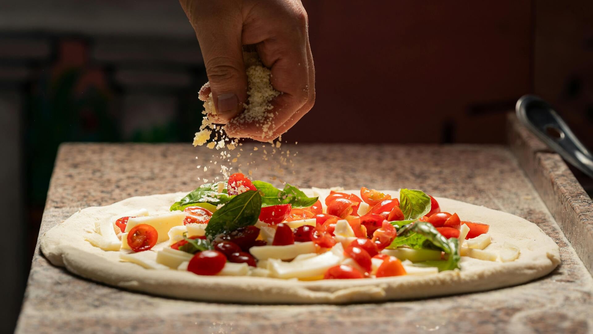 Private Pizza Making in Taormina