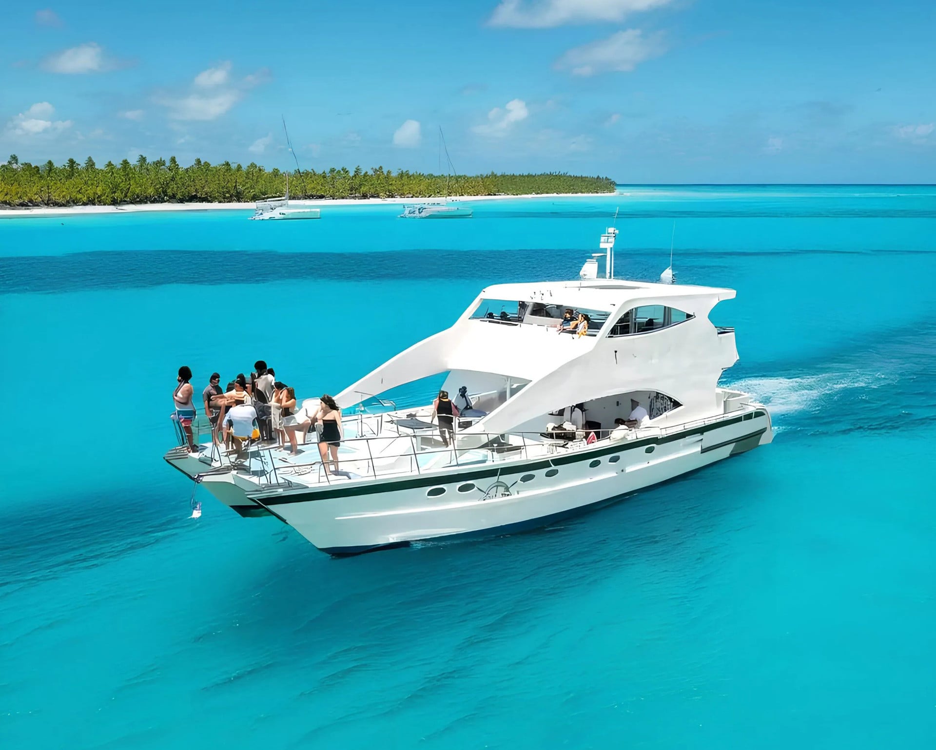 Bayahibe to Isla Saona - Private Catamaran Charter