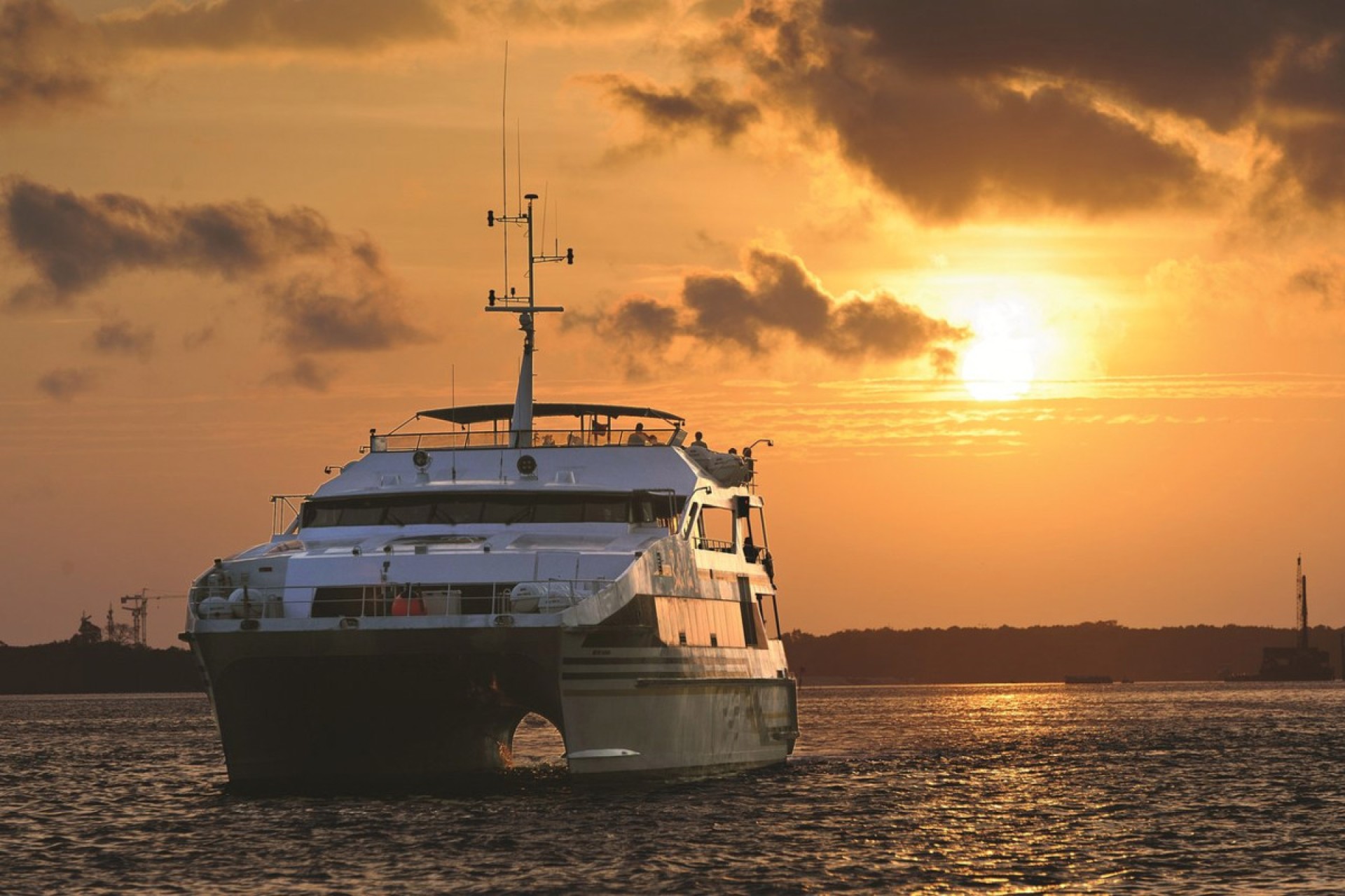 Sunset Dinner Cruise - Shared