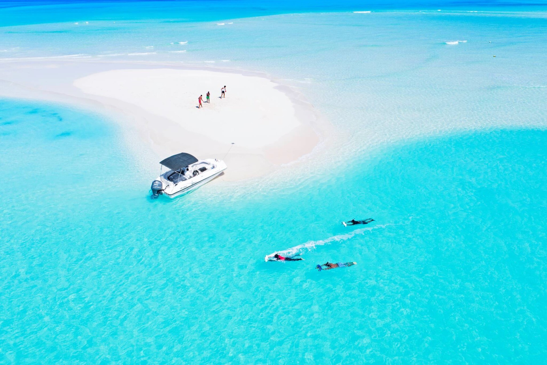 TCI Boat Charter - Sahara