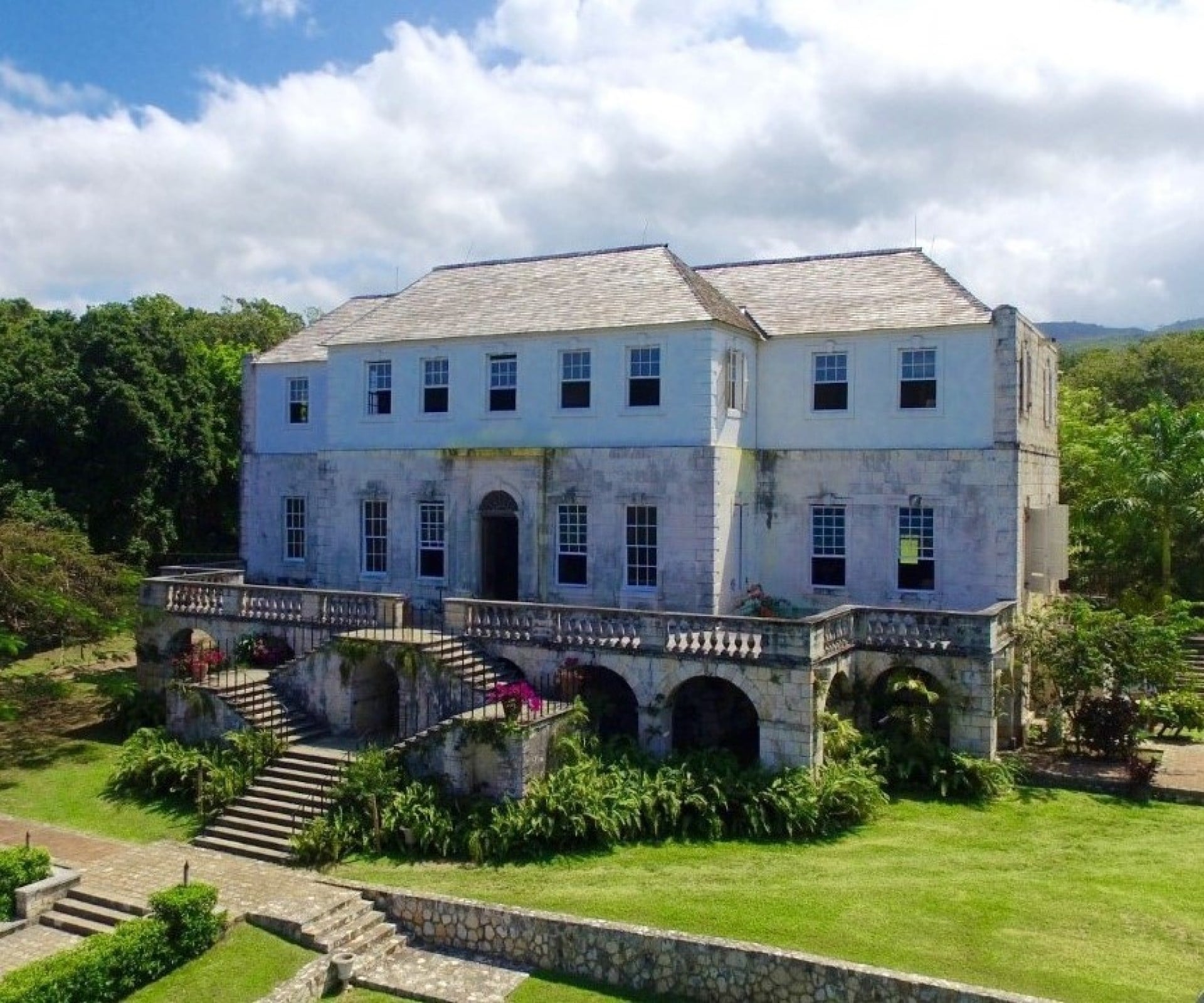 Rose Hall Great House and Martha Brae River Rafting - Montego Bay and Rose Hall