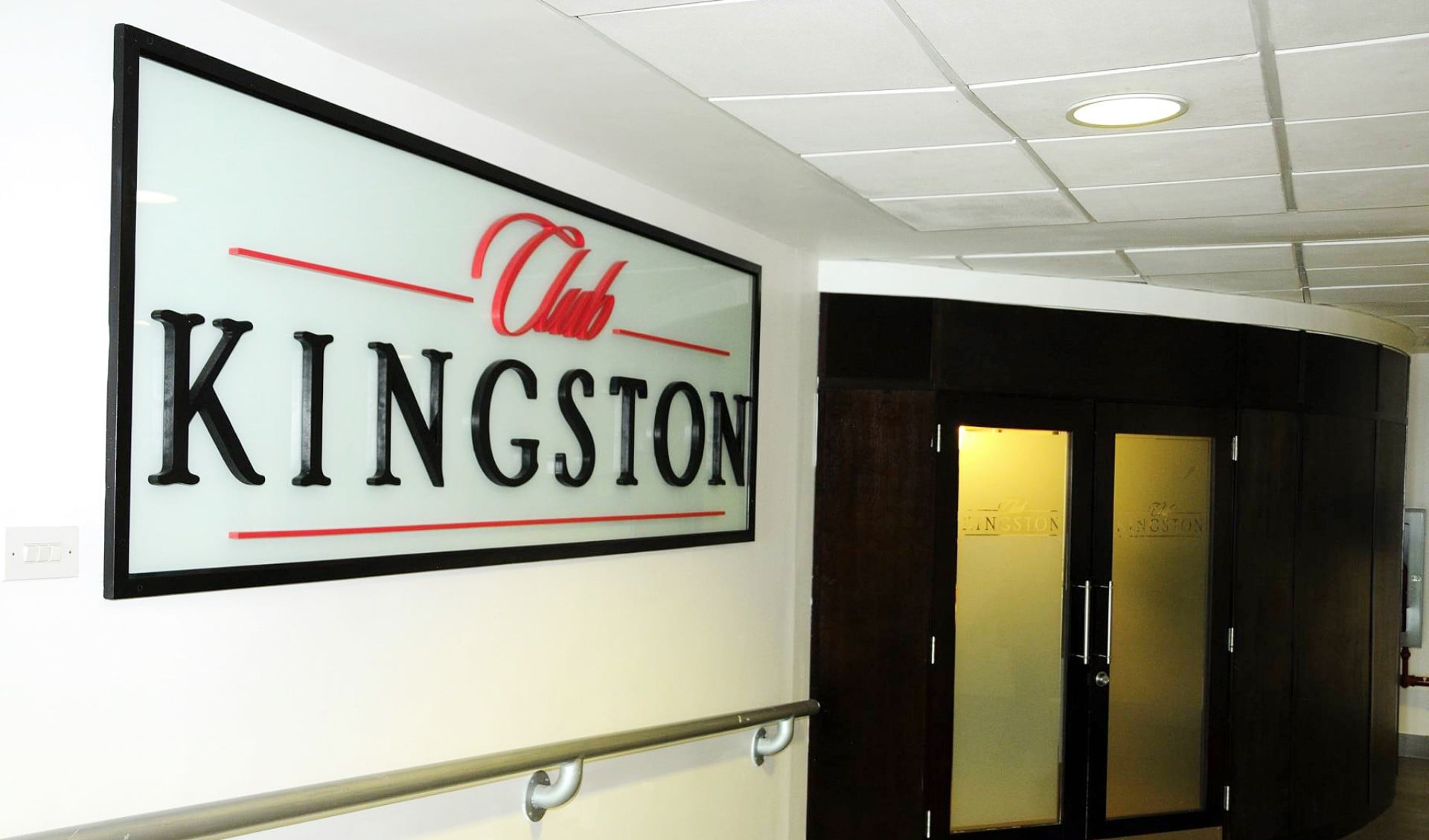 Jamaica Fast Track Service - Club Kingston