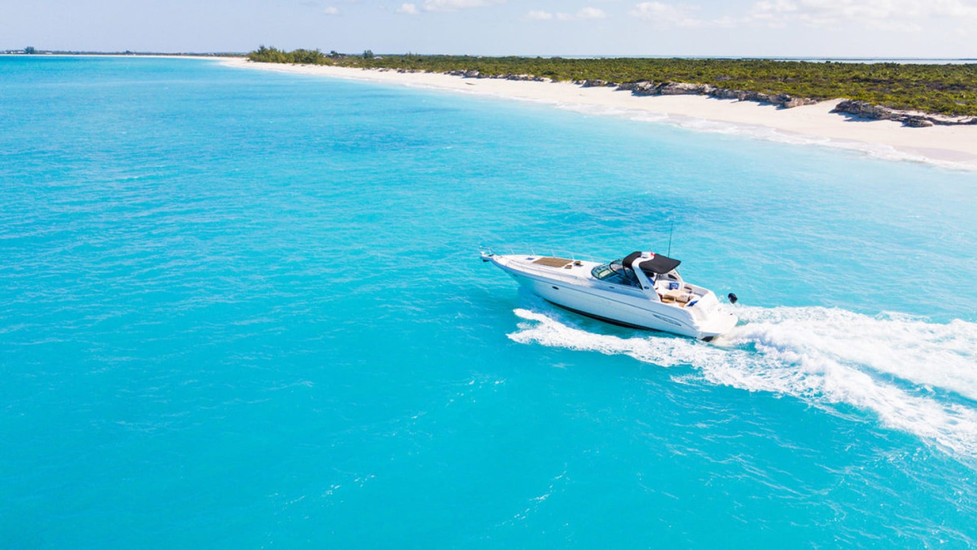 TCI Boat Charter - Sea Ray Sundancer 51ft