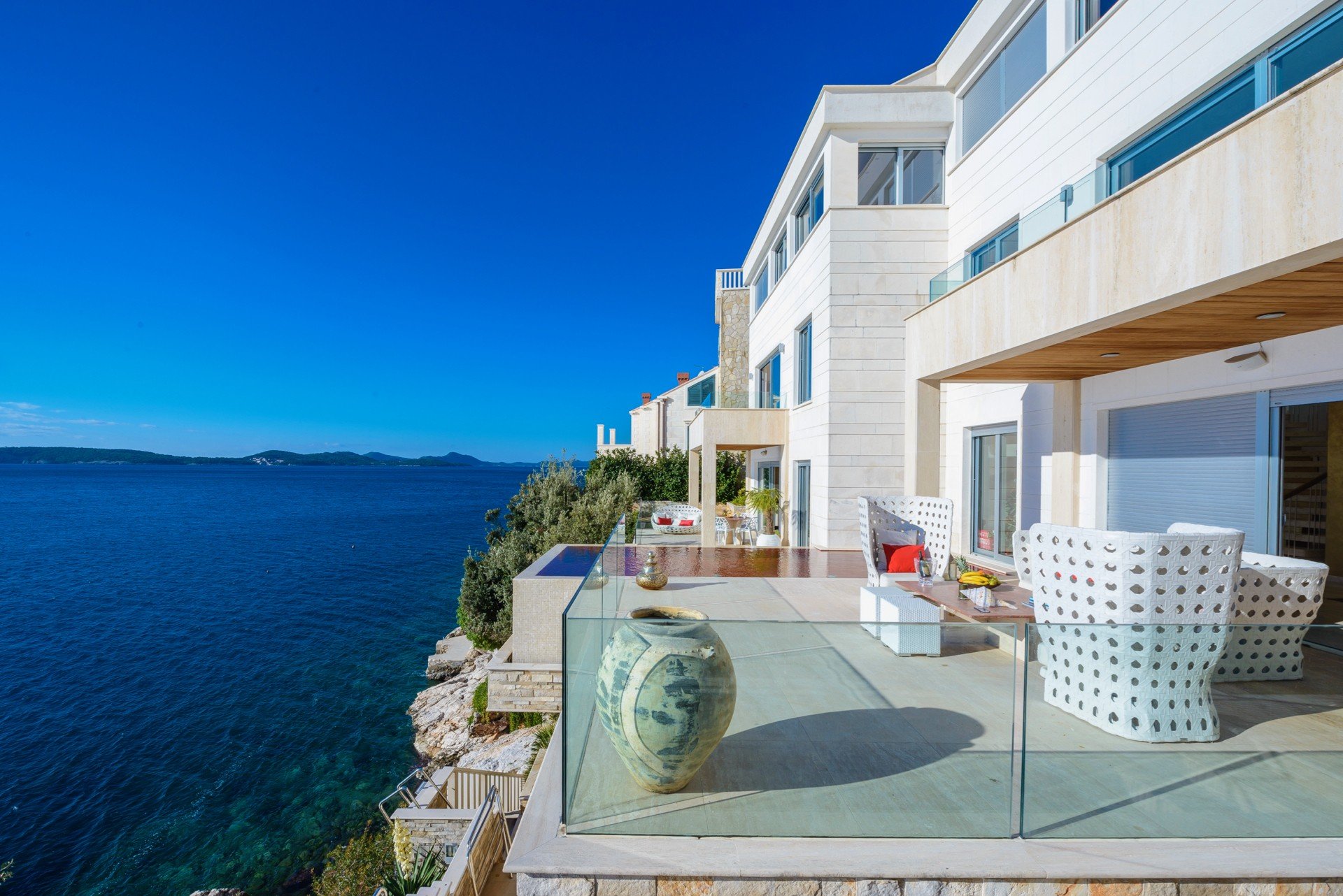 Croatia Luxury Beachfront Villas & Vacation Rentals Isle Blue