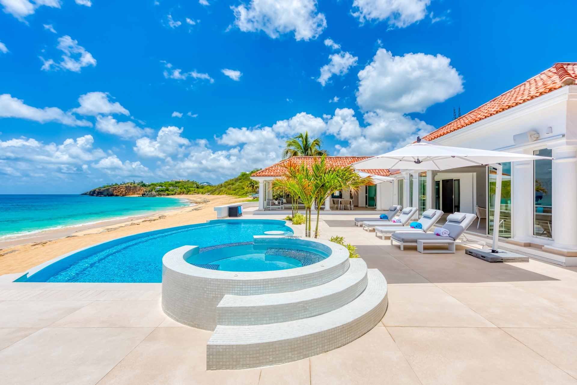 https://manage.isleblue.co/uploads/villas/images/101/st-martin-villa-carisa-2021-header_large.jpg