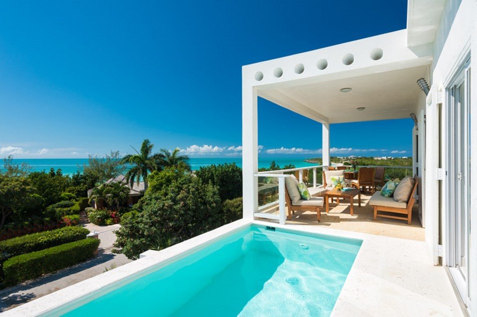 Taylor Bay Luxury Beach Villa: A Paradise Reimagined