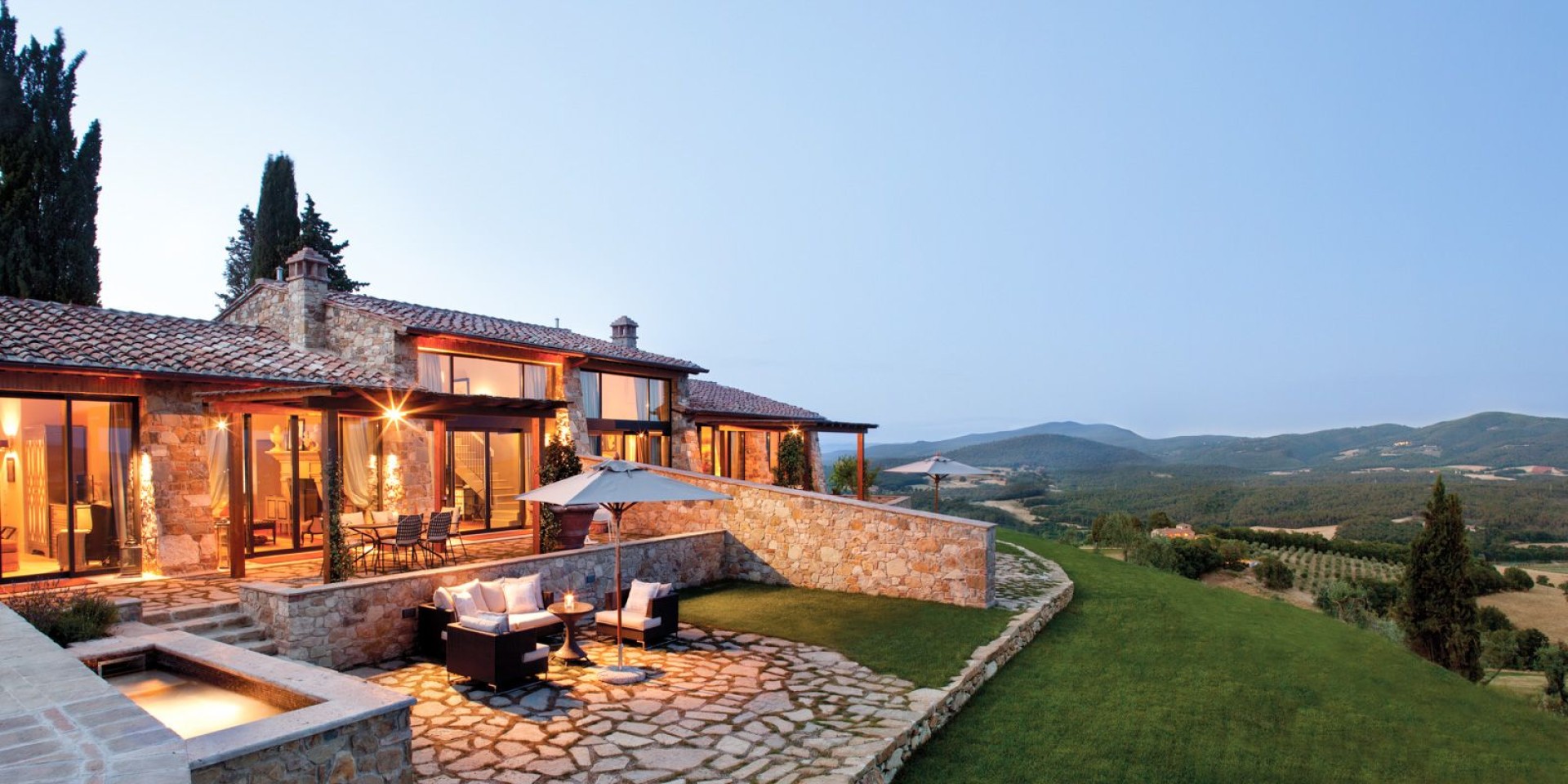 Villas Scuola - villa Villas Scuola Tuscany | Isle Blue, image size:1920x960