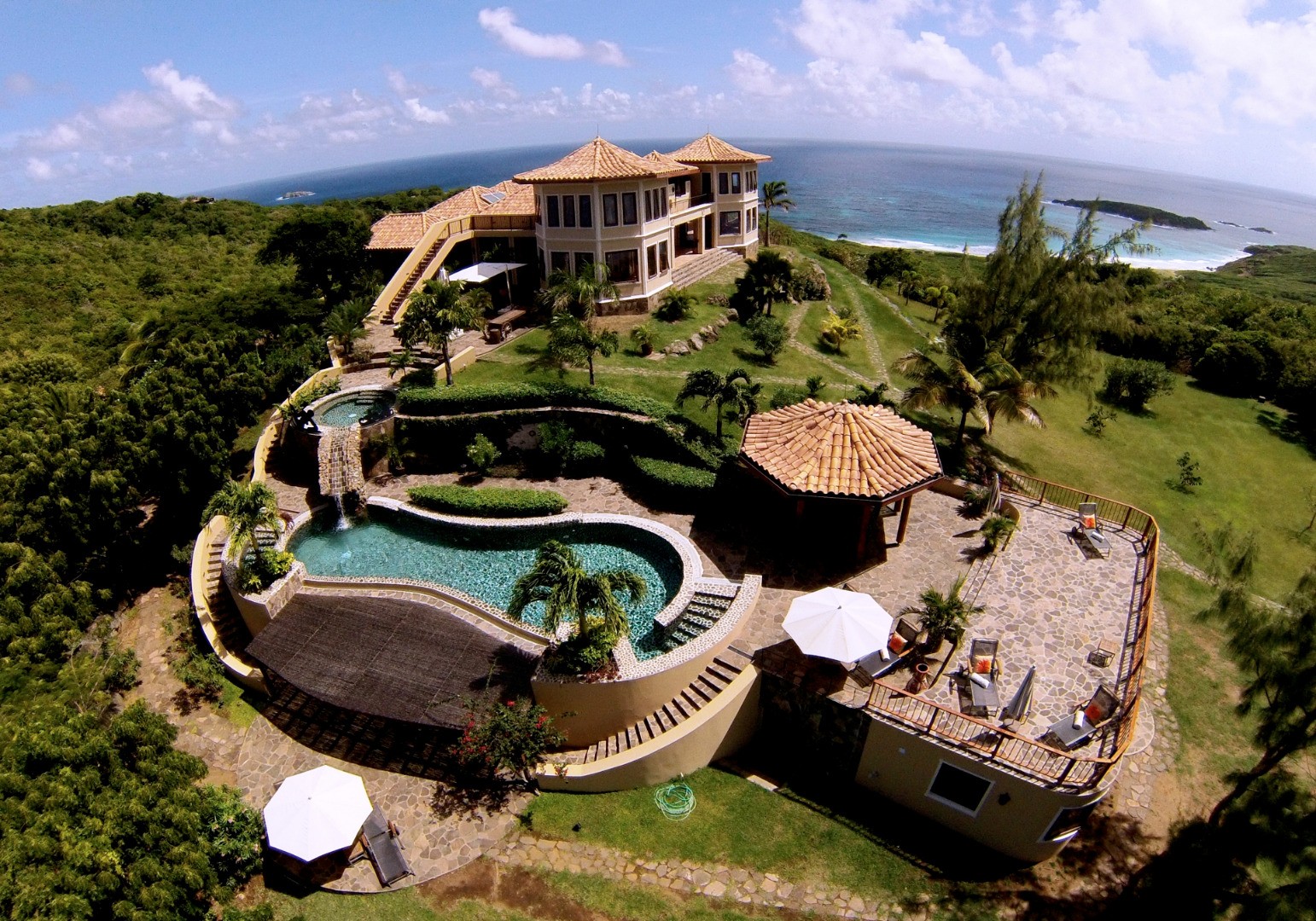 Paradiso - villa Paradiso The Grenadines | Isle Blue