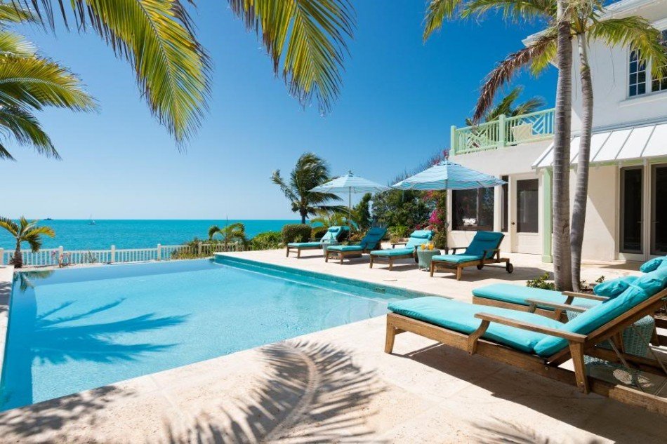 Taylor Bay Luxury Beach Villa: A Paradise Reimagined