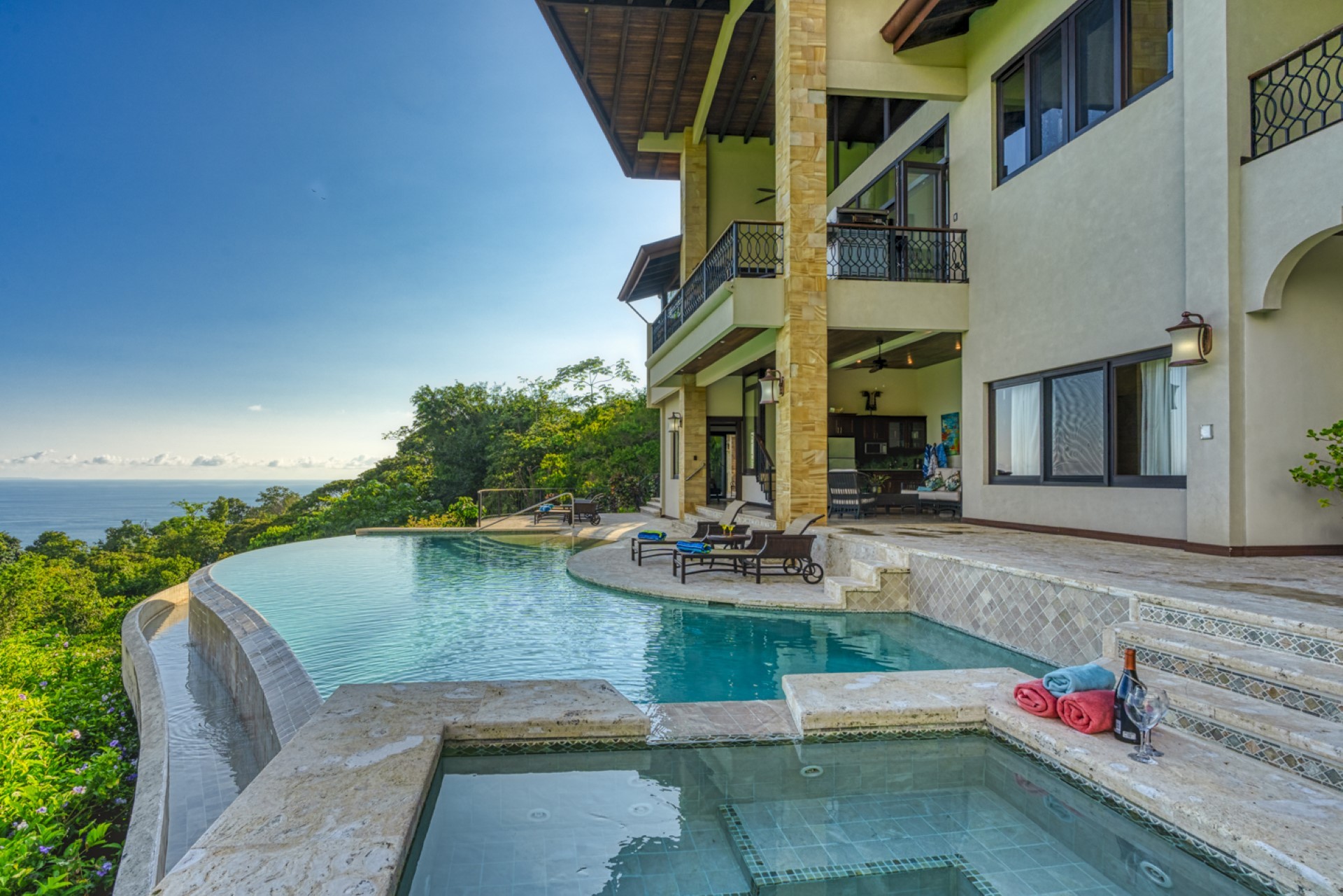 Casa Big Sur villa Casa Big Sur Costa Rica Isle Blue