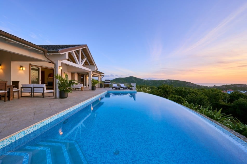 Antigua Villas - Divina - Antigua - Galley Bay - Caribbean | Luxury Vacation Rentals