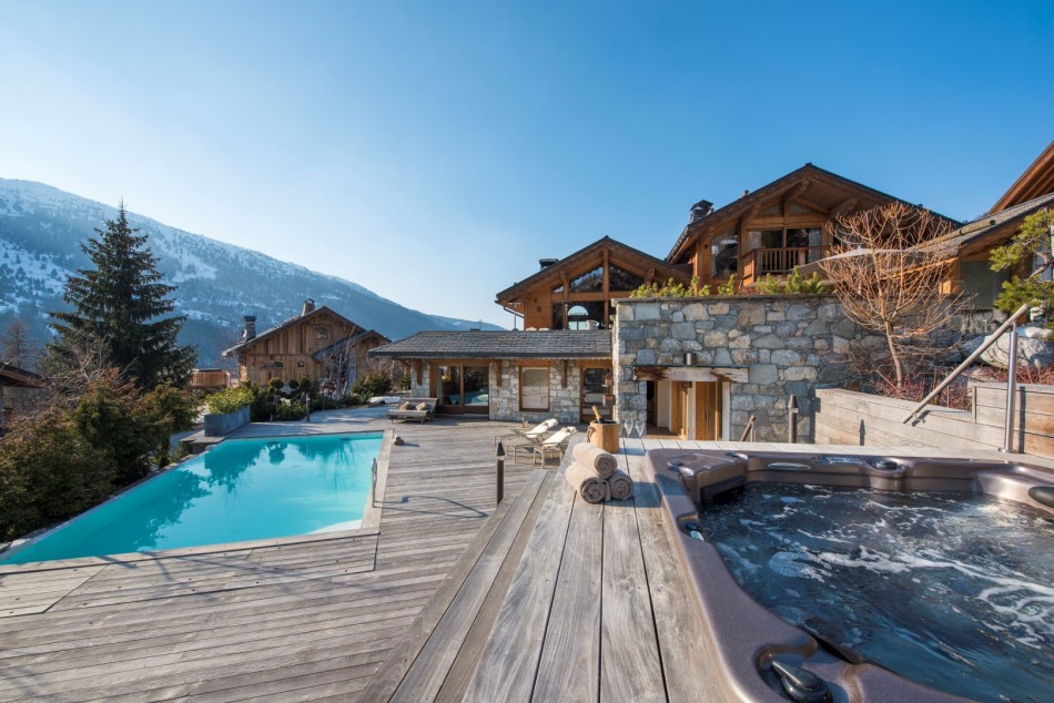 Meribel Villas - Chalet Mont Tremblant - Meribel - France | Luxury Vacation Rentals