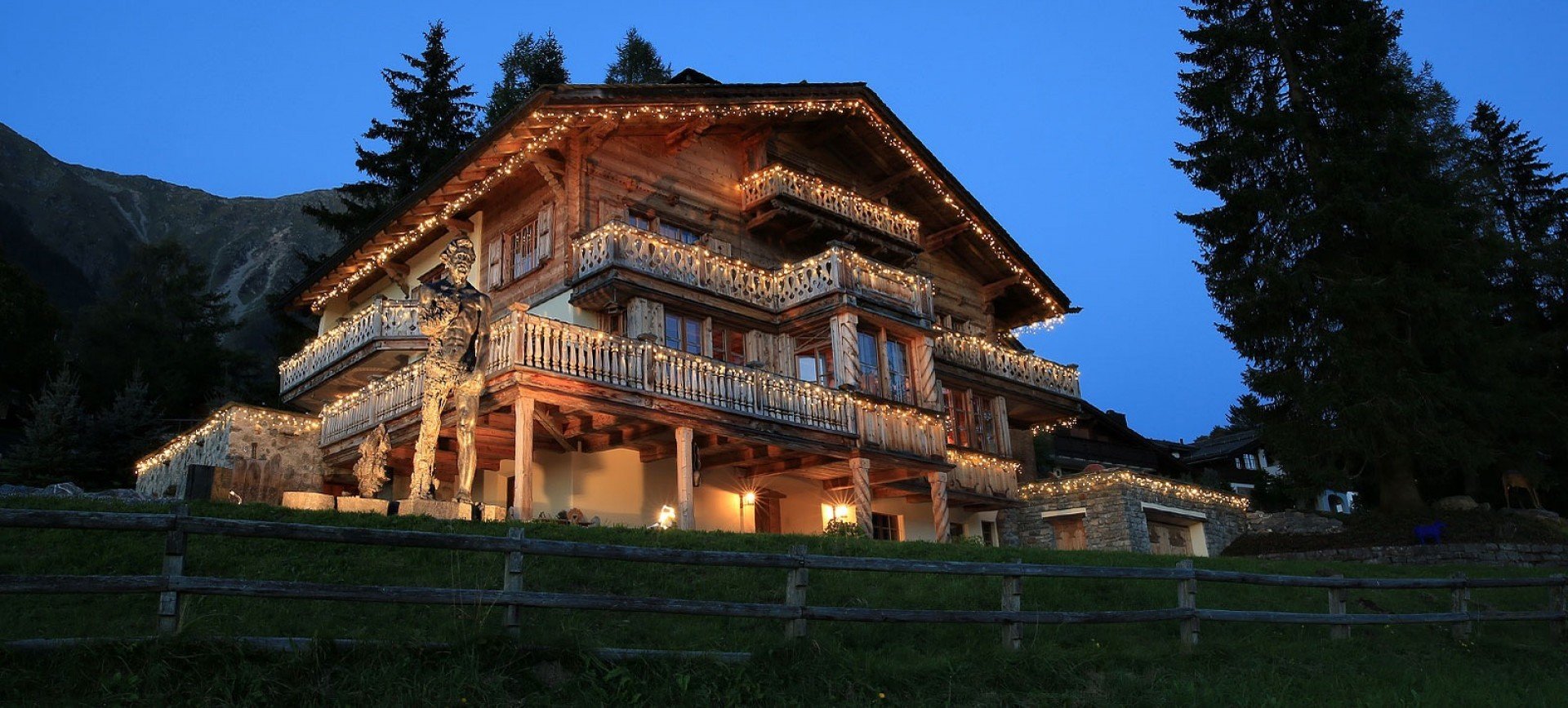 View of Chalet Eugenia - villa Chalet Eugenia Klosters | Isle Blue