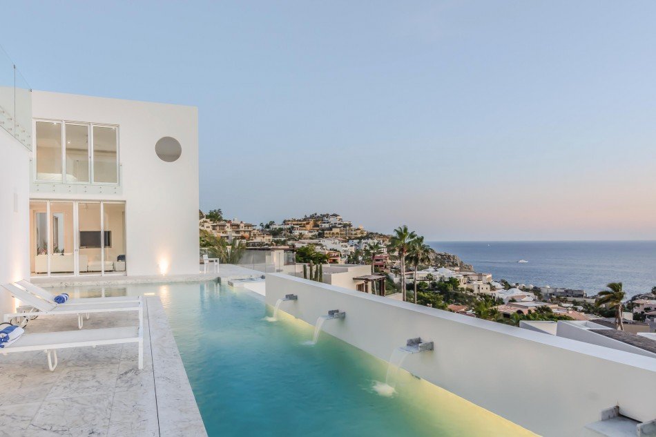 Los Cabos Villas - Besame - Cabo San Lucas - Mexico | Luxury Vacation Rentals