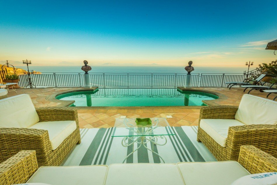 Amalfi Coast Villas - Roxy - Praiano - Italy | Luxury Vacation Rentals