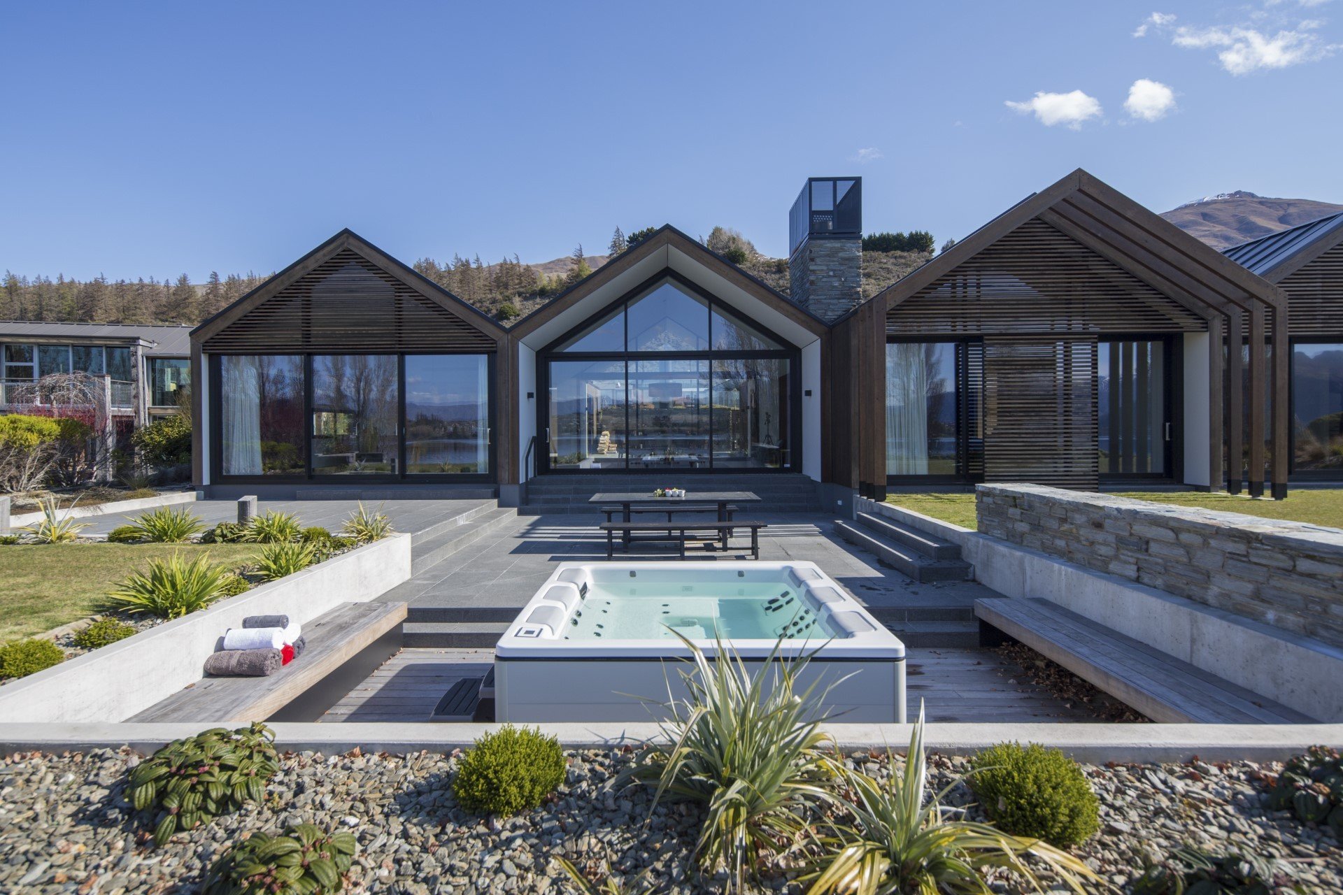 Sunrise Bay villa Sunrise Bay New Zealand Isle Blue