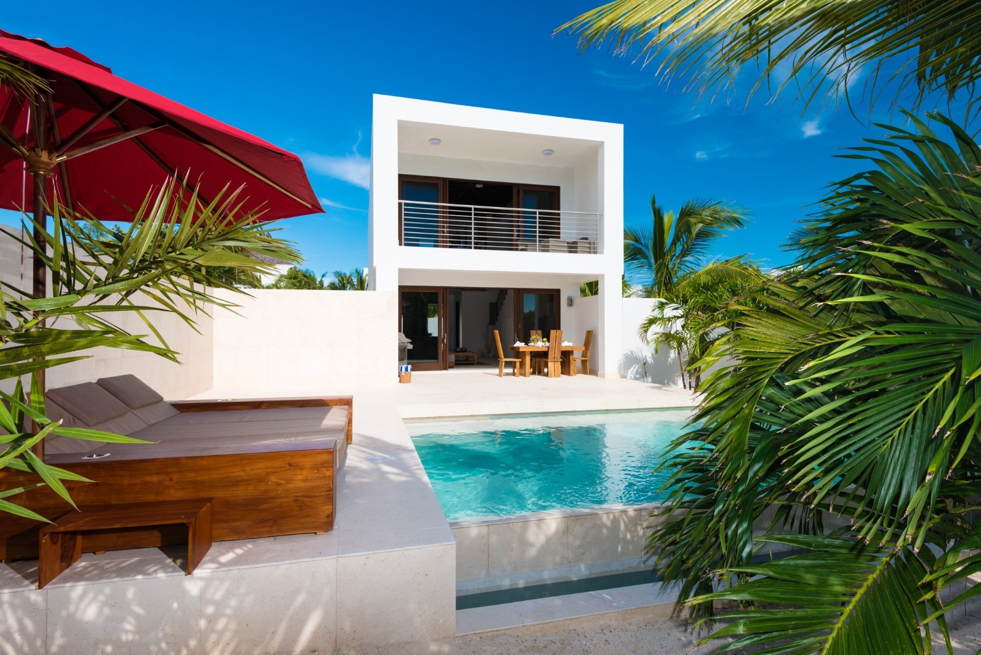 Sugar Kube villa Sugar Kube Turks & Caicos Isle Blue
