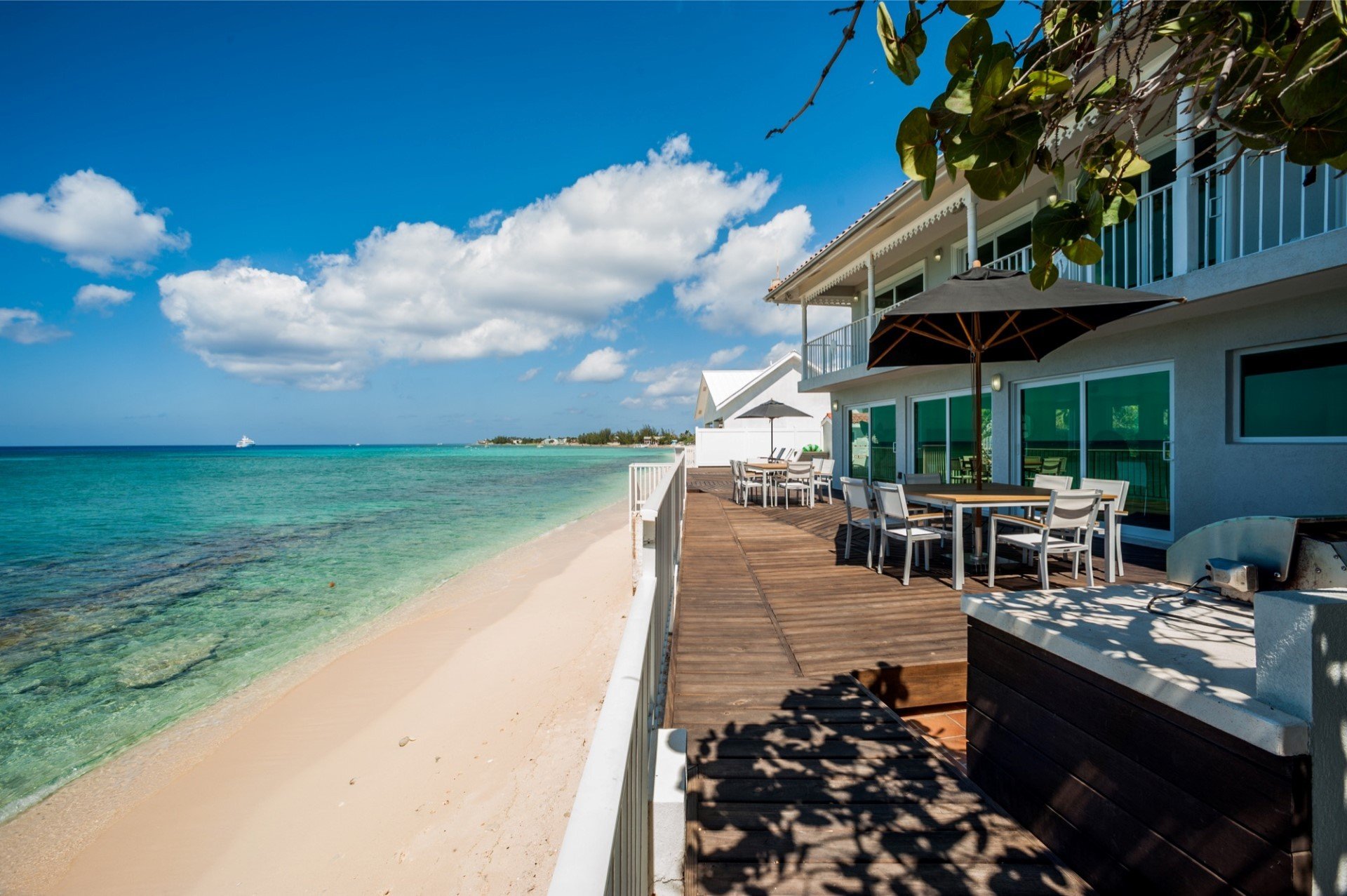 Serenity Now - villa Serenity Now Cayman Islands | Isle Blue