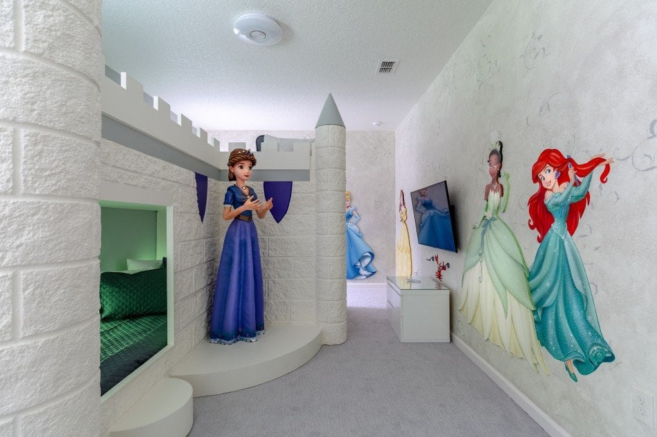 Orlando Villas - Princess Pad - Solterra - Florida | Luxury Vacation Rentals