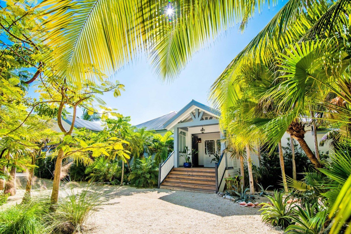 Les Jalousies - villa Les Jalousies Cayman Islands | Isle Blue