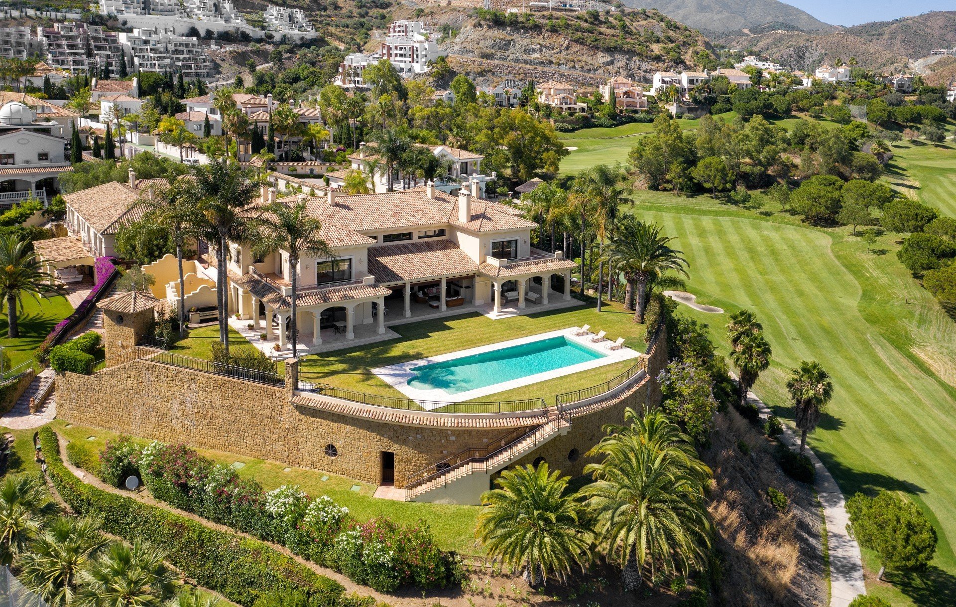 Hacienda La Quinta - villa Hacienda La Quinta Marbella | Isle Blue