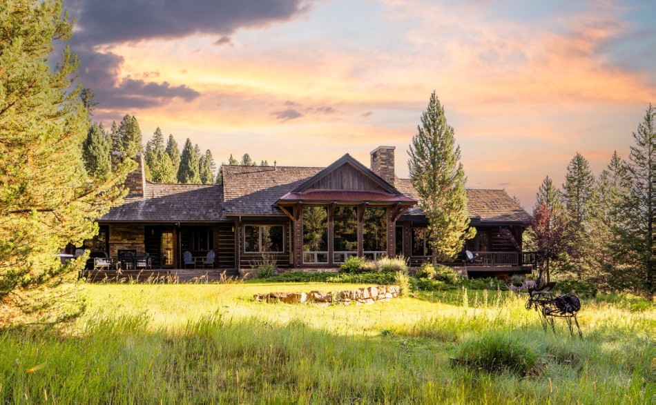 Big Sky Villas - The Falls - Big Sky Town Center - Montana | Luxury Vacation Rentals
