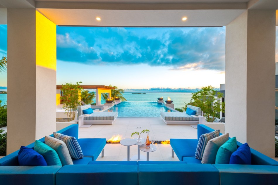 Turks & Caicos Villas - Wind Chime - Turtle Tail - Caribbean | Luxury Vacation Rentals