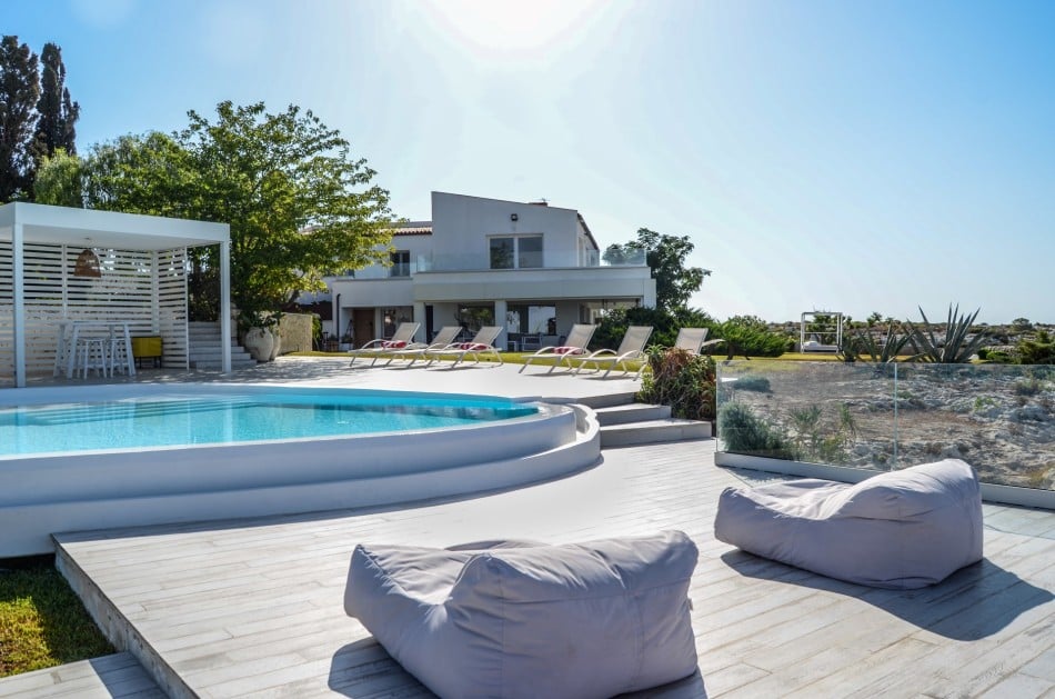 Sicily Villas - Delphina - Syracuse - Italy | Luxury Vacation Rentals
