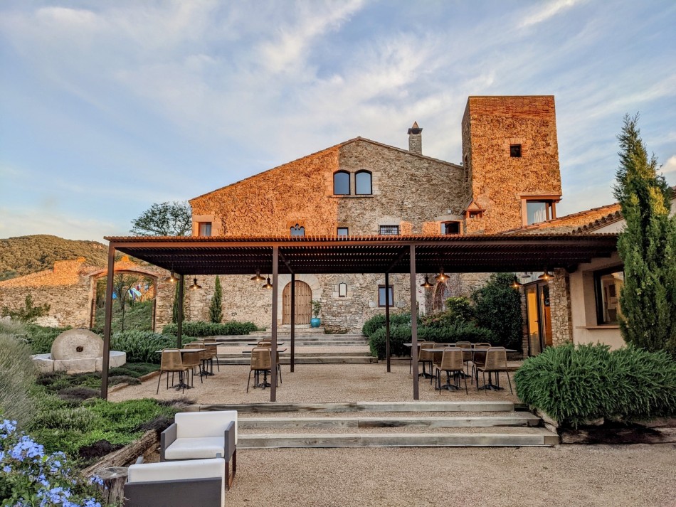 Barcelona Villas - Mas Oms - Costa Brava - Spain | Luxury Vacation Rentals