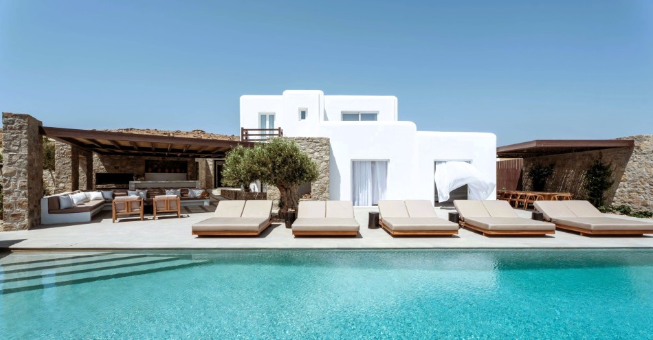 Mykonos Villas - Amnos Mykonos - A Blue Eye Collection Villa - Kalafatis - Greece | Luxury Vacation Rentals