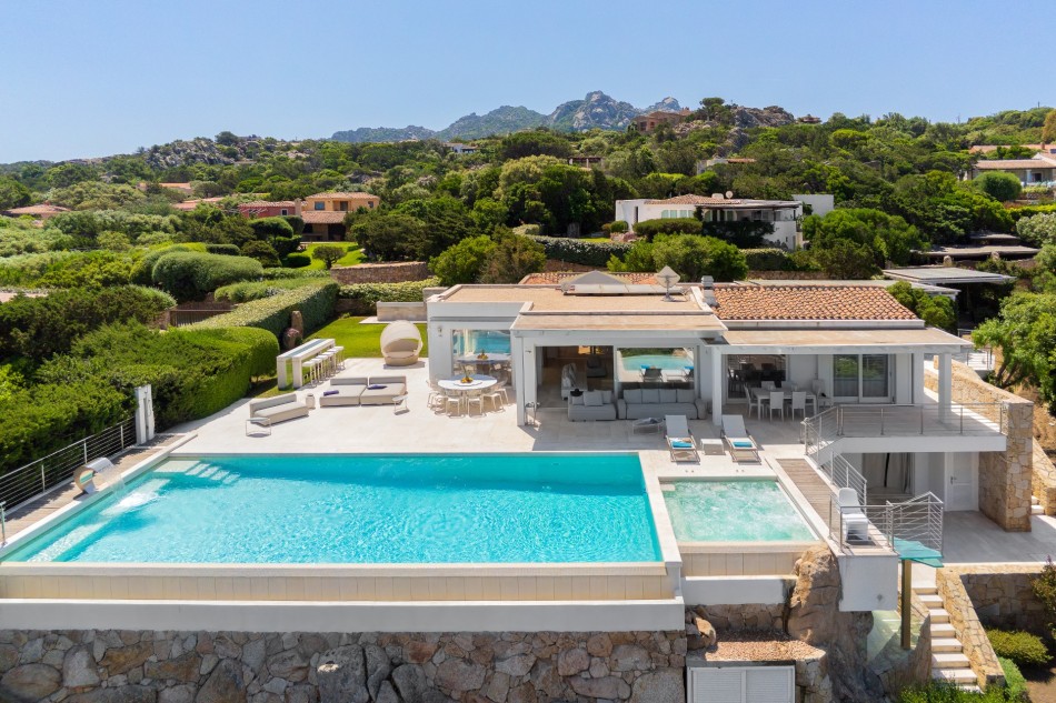 Sardinia Villas - Evelina - Porto Cervo - Italy | Luxury Vacation Rentals