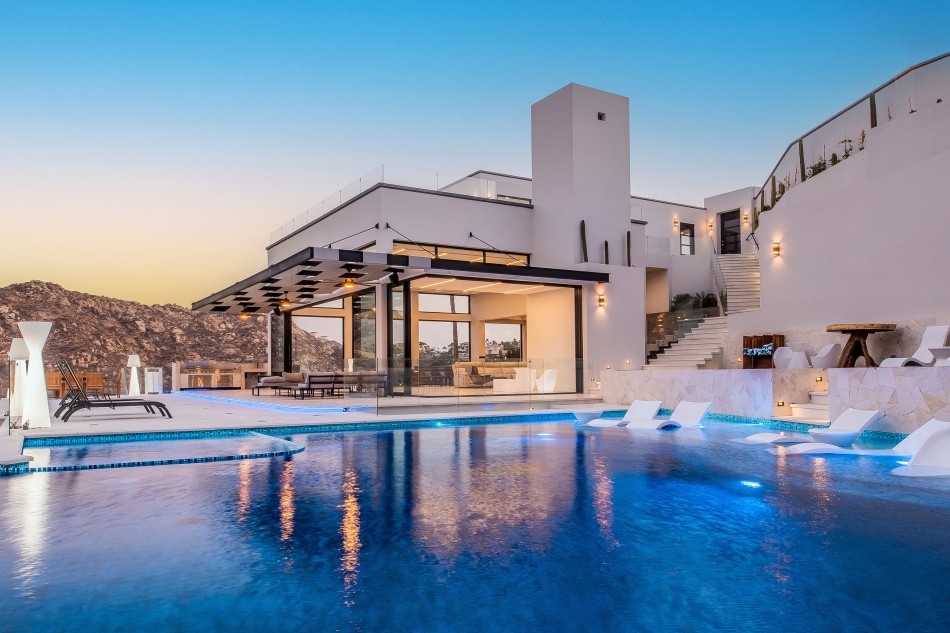 Los Cabos Villas - Chavez - Cabo San Lucas - Mexico | Luxury Vacation Rentals