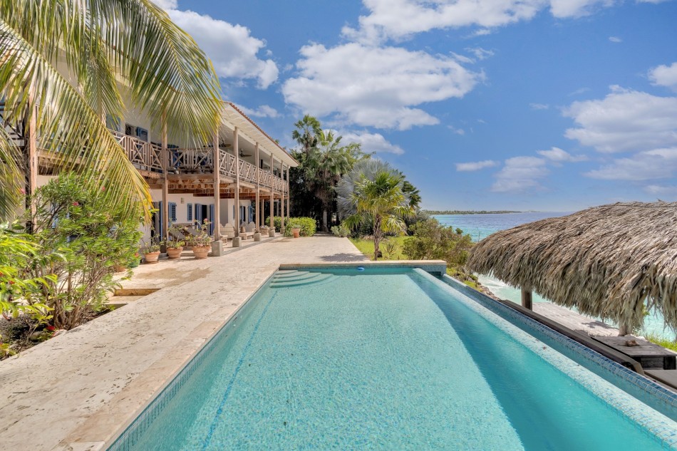 Bonaire Villas - Shores 32 - Bonaire - Caribbean | Luxury Vacation Rentals