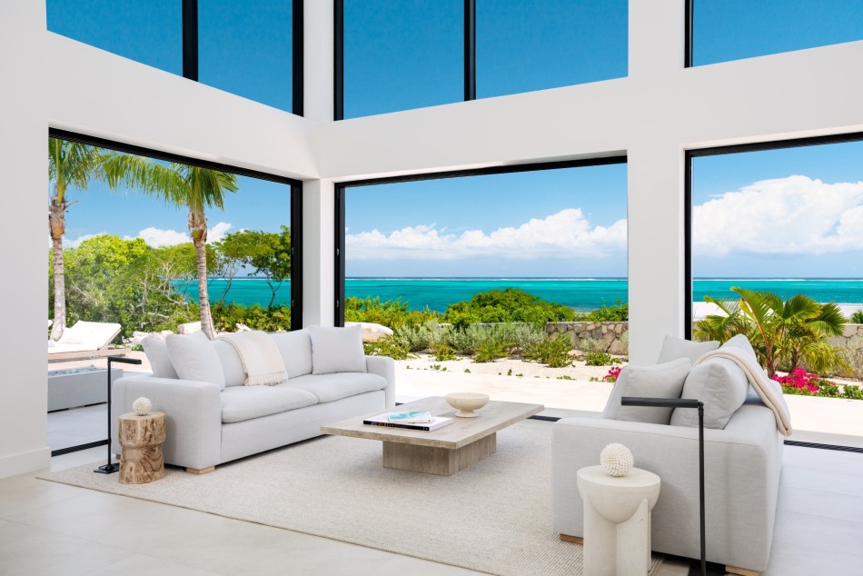 Turks & Caicos Villas - Beachwood Villa - Babalua Beach - Caribbean | Luxury Vacation Rentals