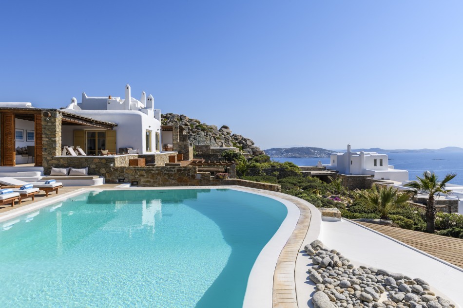 Mykonos Villas - Yasmina - Tourlos - Greece | Luxury Vacation Rentals