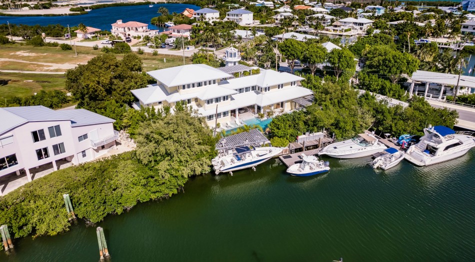 Florida Keys Villas - Murano - Marathon - Florida | Luxury Vacation Rentals