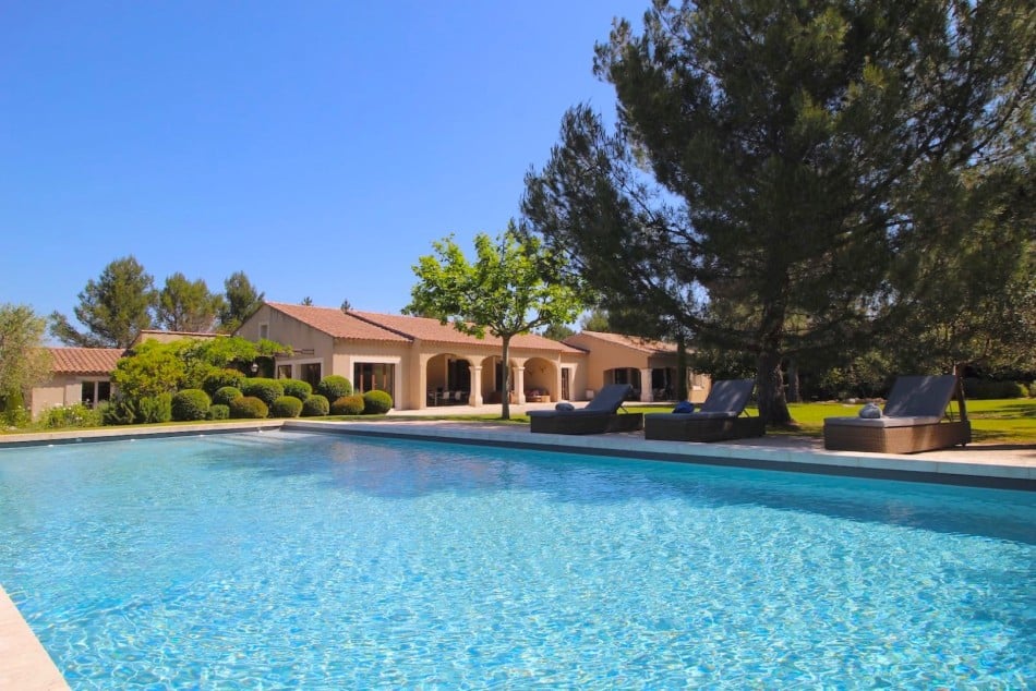 Provence Villas - Mas des Pins - Eygalieres - Alpilles - France | Luxury Vacation Rentals