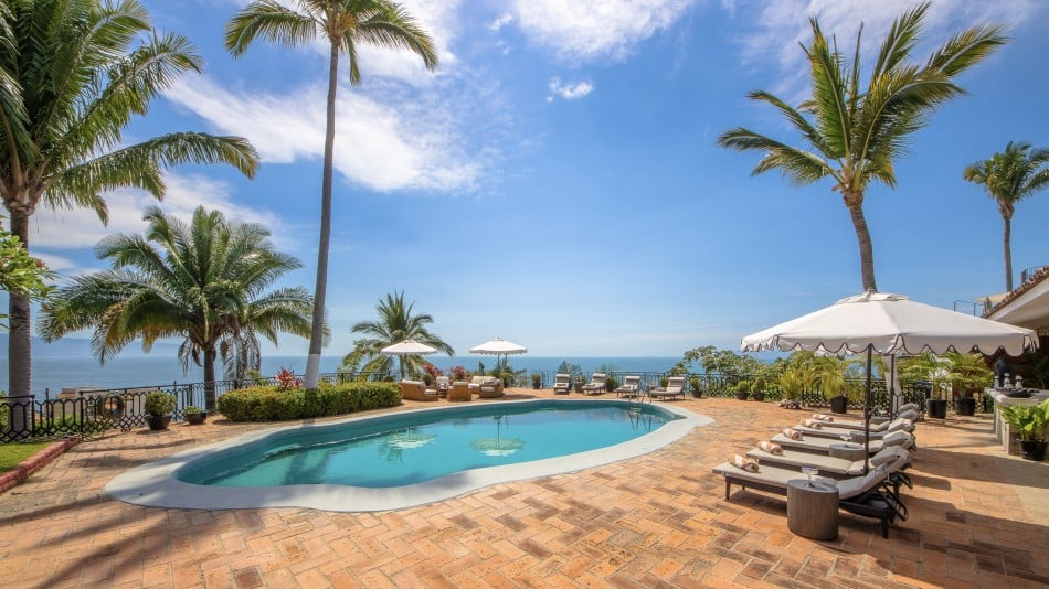 Puerto Vallarta Villas - Castillo - Conchas Chinas - Mexico | Luxury Vacation Rentals