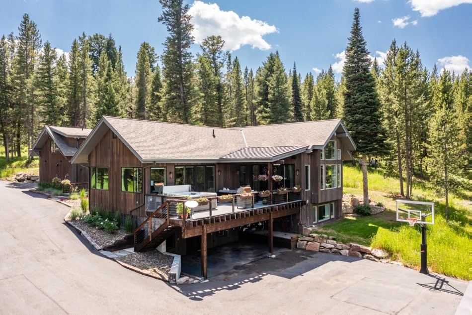 Big Sky Villas - Gray Owl Retreat - Big Sky Town Center - Montana | Luxury Vacation Rentals