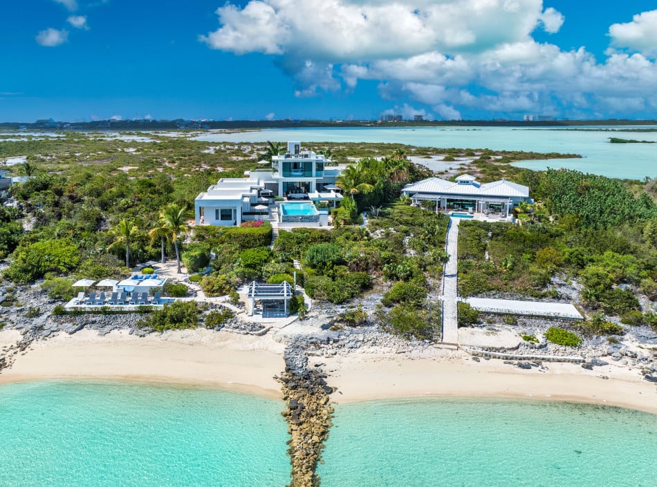 Turks & Caicos Villas - Sandy Estate - Turtle Tail - Caribbean | Luxury Vacation Rentals