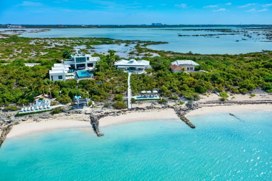 Turks & Caicos Villas - Sandy Estate - Turtle Tail - Caribbean | Luxury Vacation Rentals