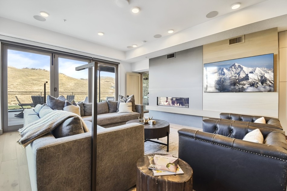 Park City Villas - Kings Crown 201C - Main Street - Utah | Luxury Vacation Rentals