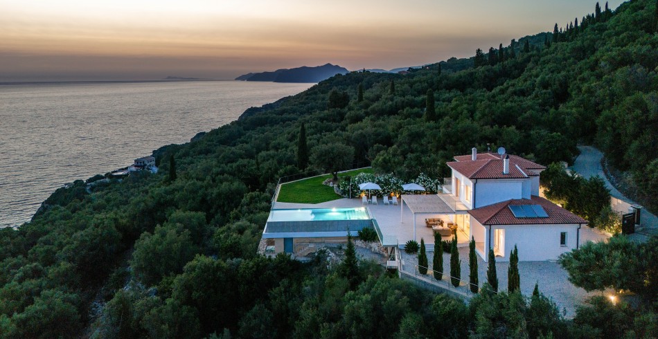Corfu Villas - Symphonia - Pentati - Greece | Luxury Vacation Rentals