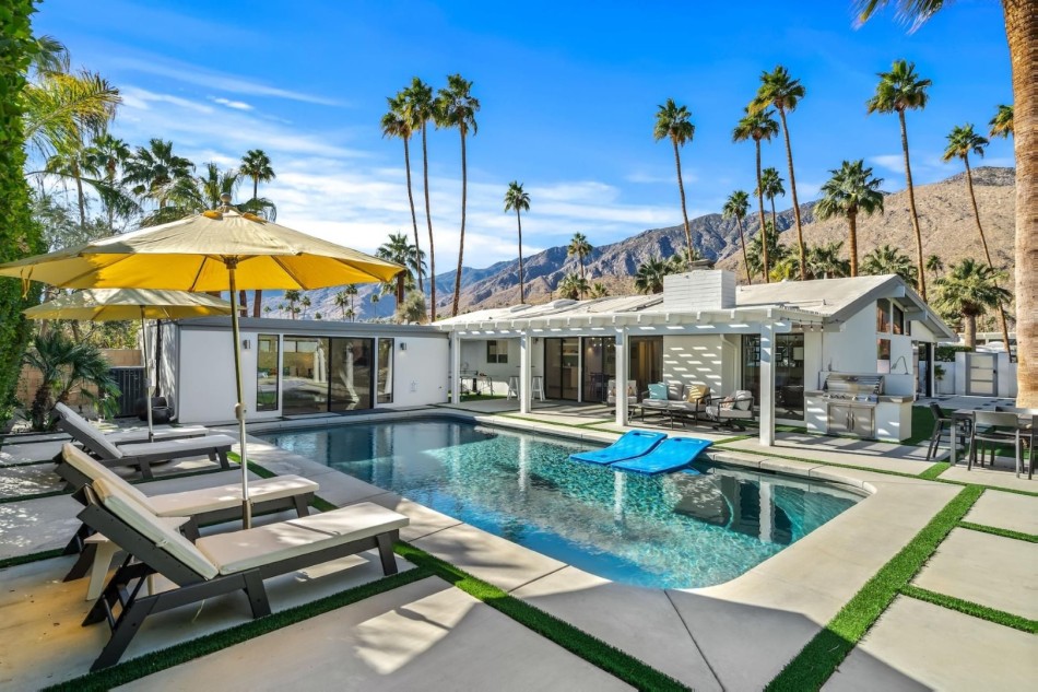 Palm Springs Villas - Alexander Desert Dreams - Indian Canyons - California | Luxury Vacation Rentals